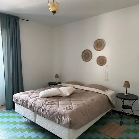 Vacation For Five In The Hills Of Abruzzo Апартаменты *