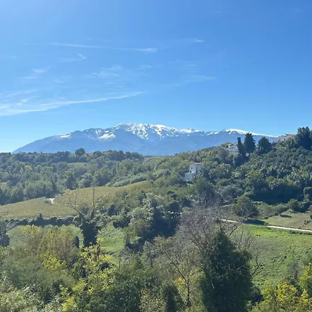 Vacation For Five In The Hills Of Abruzzo Appartamento *