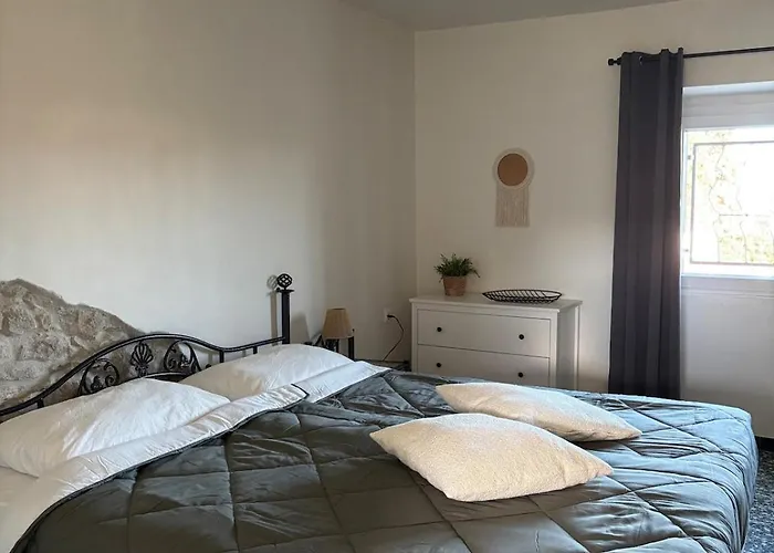 Апартаменты Vacation For Five In The Hills Of Abruzzo *